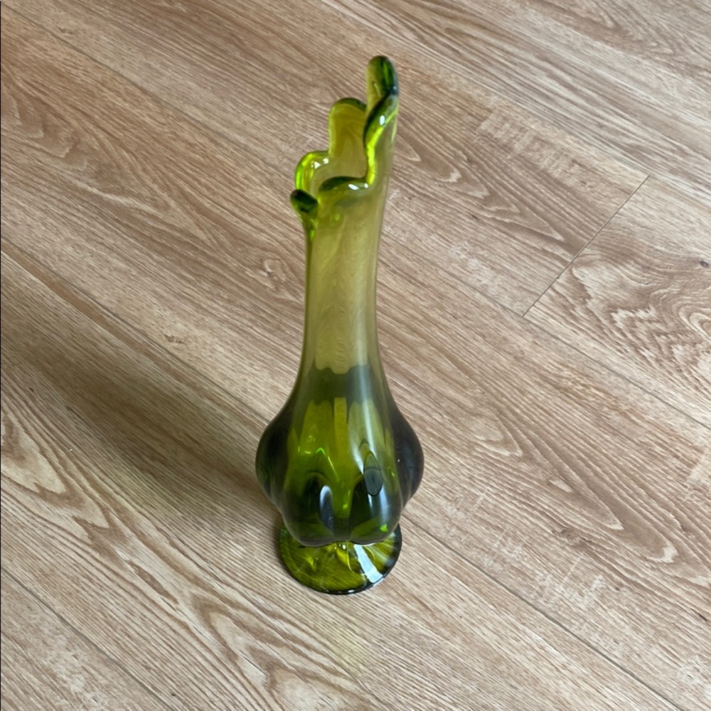 Elegant Green Viking Six Petal Swung Glass Vase